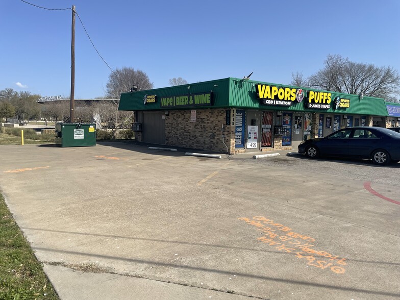 More Photos Of 1515 S Mcdonald St, McKinney Flex For Lease