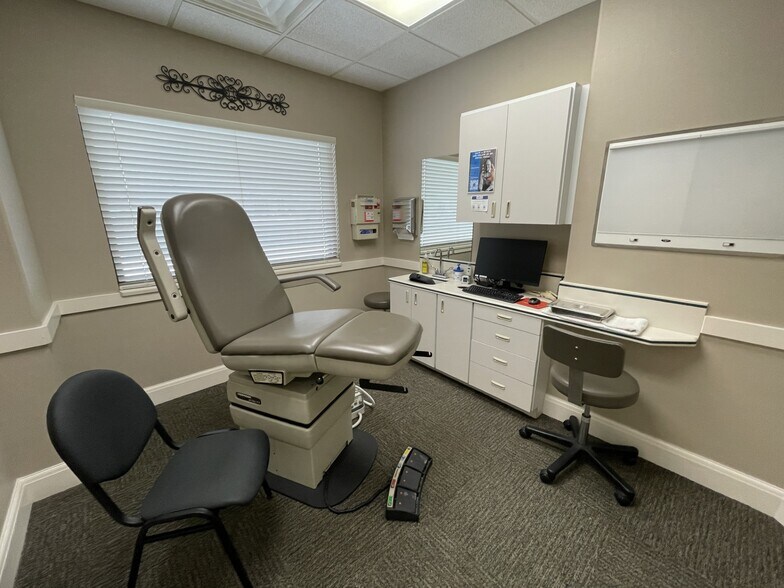 More Photos Of 1802 N State St, Orem Medical For Lease