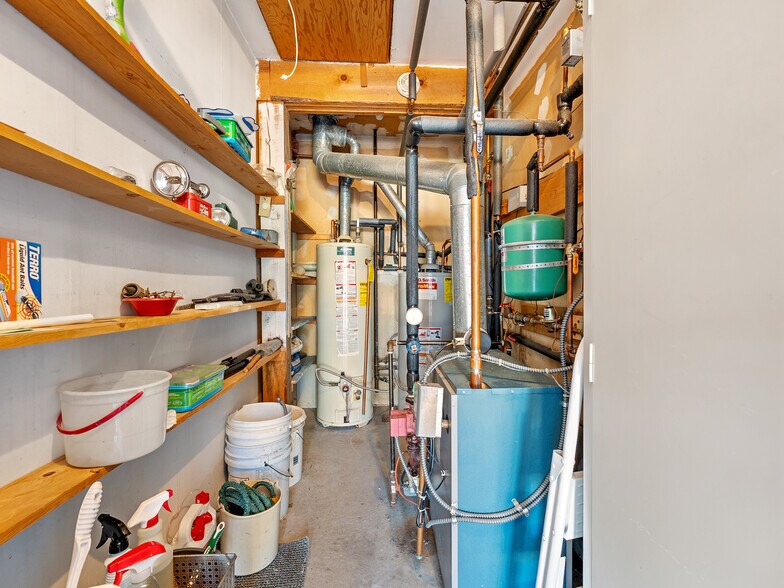 More Photos Of 1024 S I 75 Business Loop, Grayling Hotel For Sale