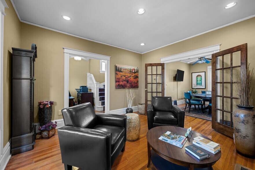 More Photos Of 562 N Ogden St, Denver Office For Sale