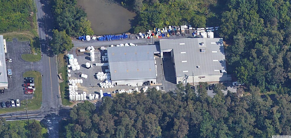 More Photos Of 187 S Meadow Ln, Hummelstown Industrial For Sale