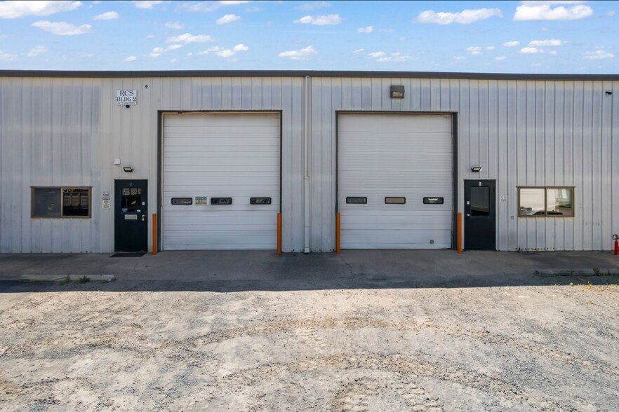 Primary Photo Of 10210 Marsh Rd, Bealeton Warehouse For Lease
