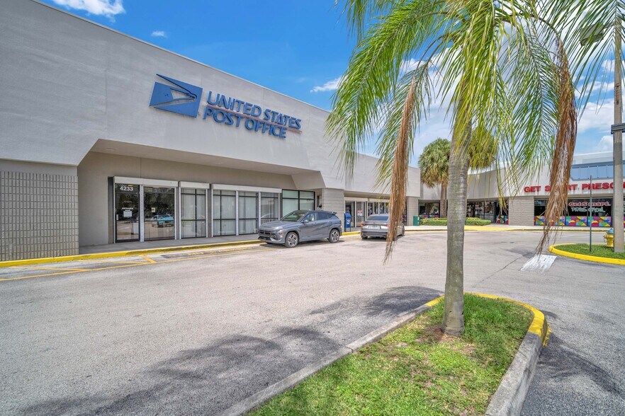 More Photos Of W Hillsboro Blvd, Coconut Creek Unknown For Lease