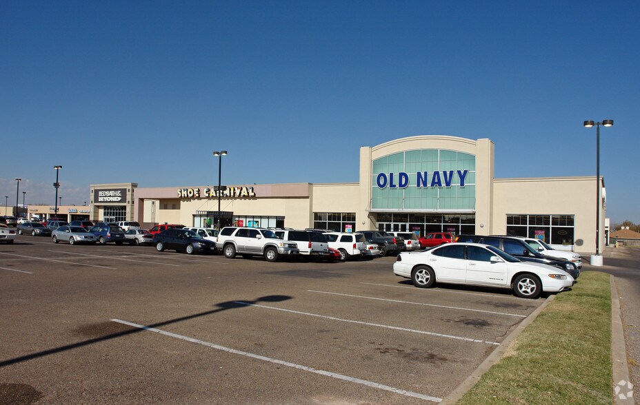 More Photos Of 6205-6253 Slide Rd, Lubbock Unknown For Lease