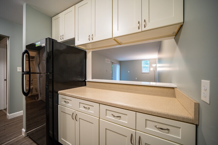 More Photos Of 1102 Salem Ave, Dayton Apartments For Sale