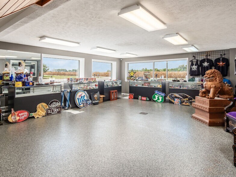 More Photos Of 31 S Ludlow Rd, Urbana Auto Repair For Sale