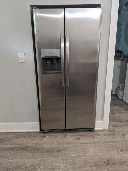 More Photos Of , Mount Pleasant Office For Sale