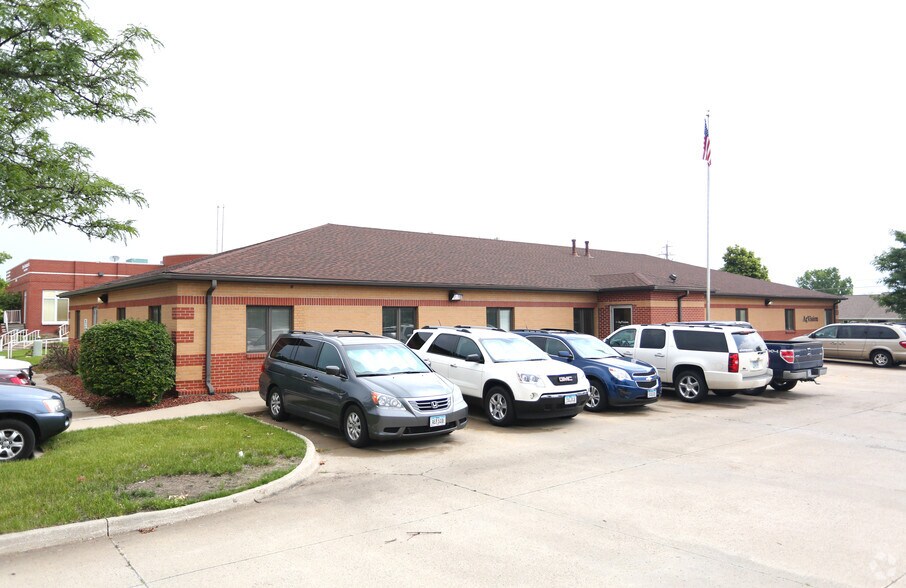 More Photos Of 1601 N Ankeny Blvd, Ankeny Loft Creative Space For Sale