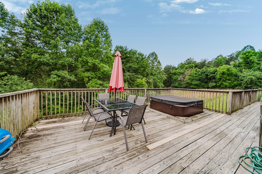 More Photos Of 23095 Buena Vista Rd, Rockbridge Apartments For Sale