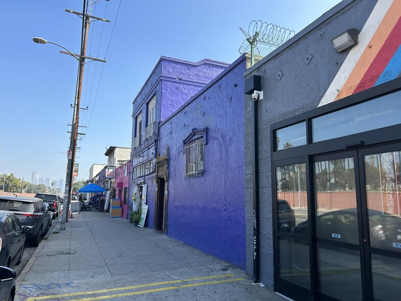 More Photos Of 1856 W Washington Blvd, Los Angeles General Retail For Sale