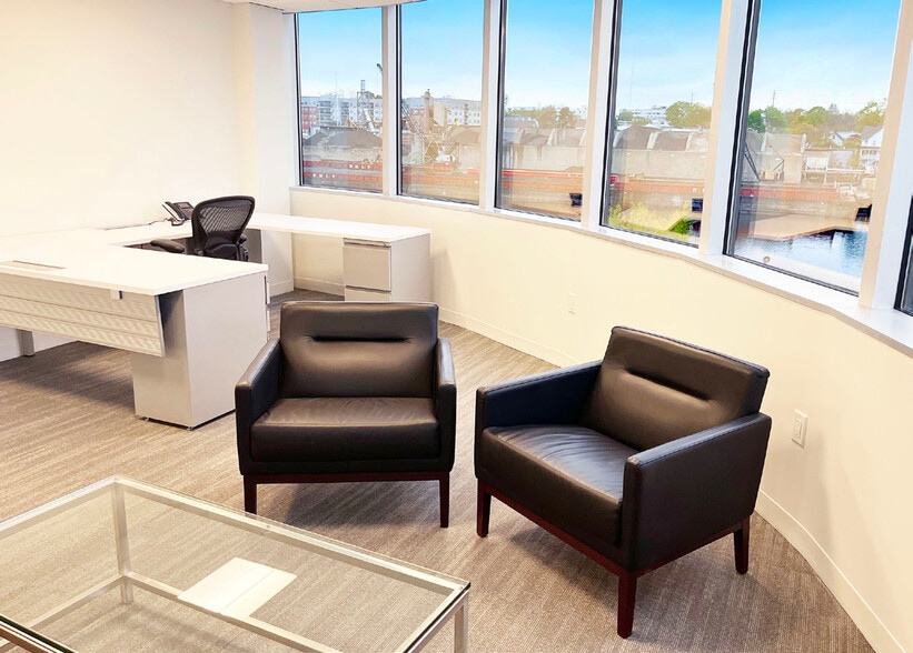 More Photos Of 2187 Atlantic St, Stamford Office For Lease