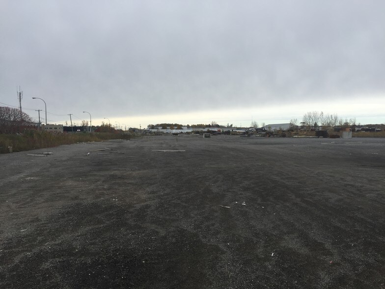 More Photos Of 1331 de la Gare, Mascouche Land For Sale