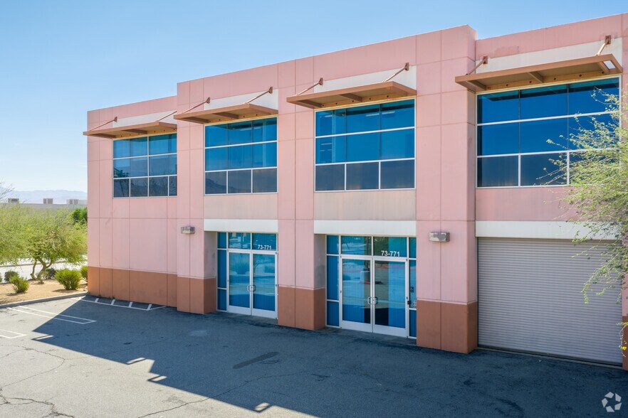 More Photos Of 73771 Dinah Shore Dr, Palm Desert Office For Lease