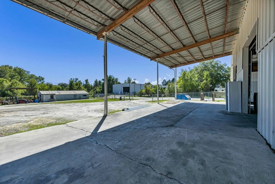 More Photos Of 1305 Dunbar Rd, Cayce Service For Lease