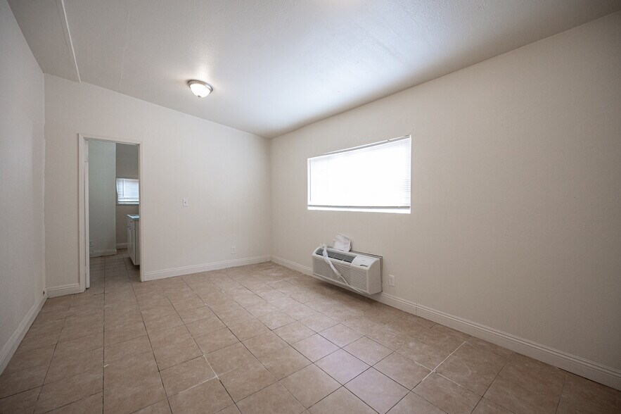 More Photos Of 5900 Cassedy Ln, Las Vegas Apartments For Sale