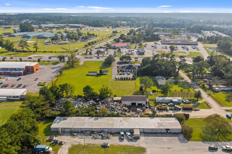 More Photos Of 120 Leslie Ln, Swansboro Industrial For Sale