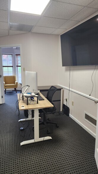 More Photos Of 18 N Village Ave, Exton Office For Sale