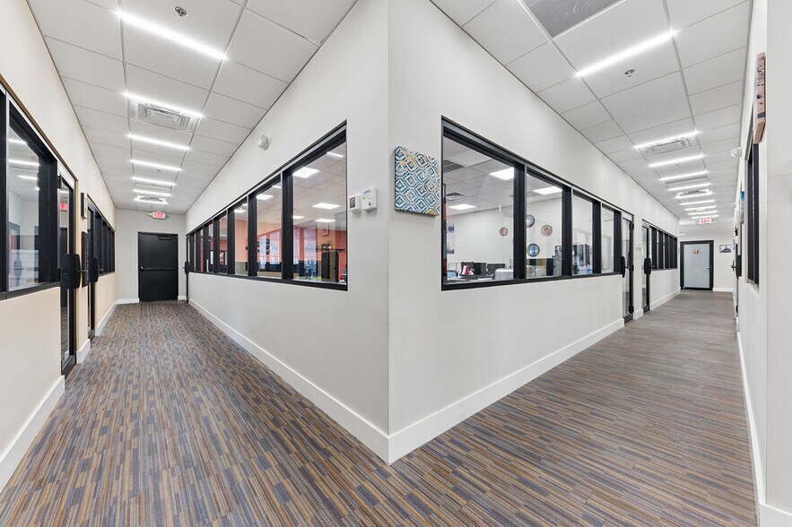 More Photos Of 1590 S Congress Ave, West Palm Beach Medical For Sale