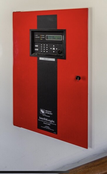 More Photos Of 12 Church Rd, Readfield Flex For Sale