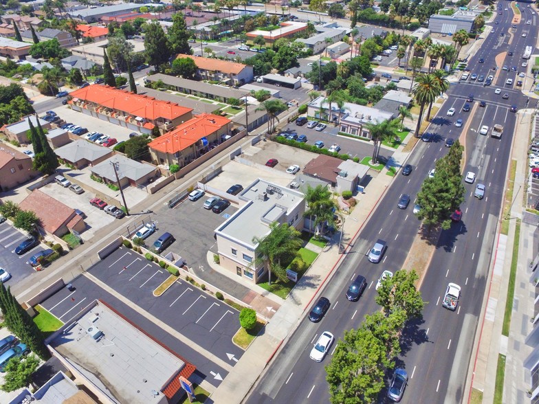 More Photos Of 5821 Beach Blvd, Buena Park Medical For Lease