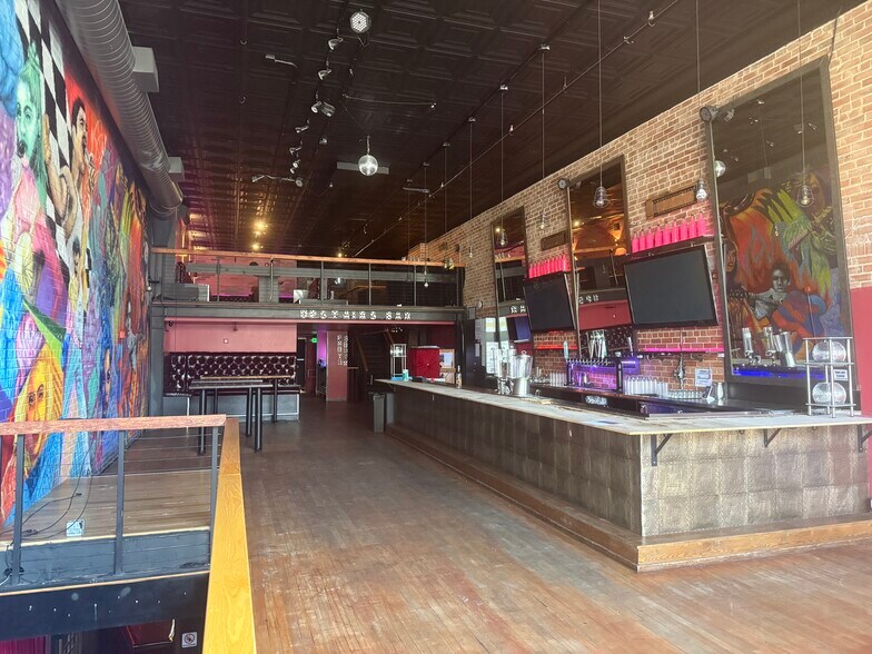 More Photos Of 24 Broadway, Denver Storefront For Lease