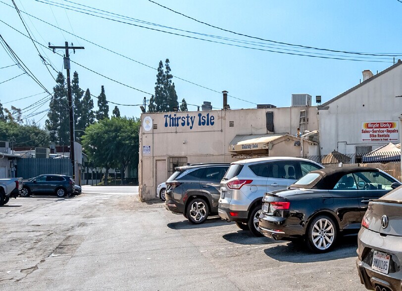 More Photos Of 4317 E Carson St, Long Beach Storefront For Sale