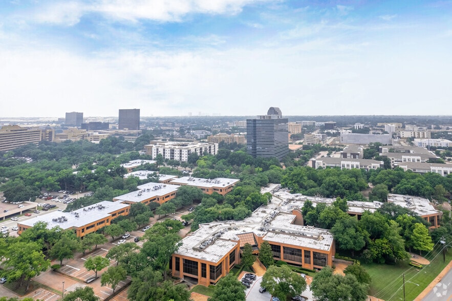 More Photos Of 8330-8350 Meadow Rd, Dallas Office For Sale