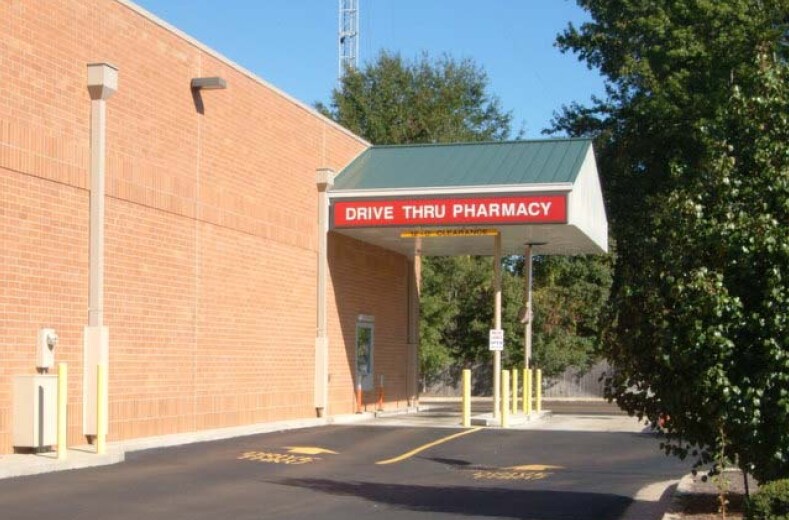 More Photos Of 2896 W Mcdowell Rd, Jackson Drugstore For Lease