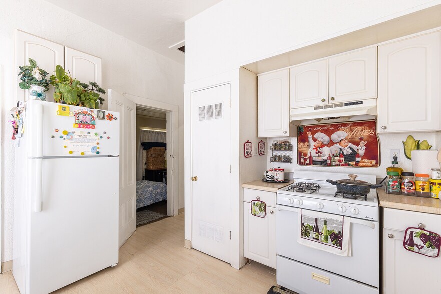 More Photos Of 2123 2nd St, Napa Apartments For Sale