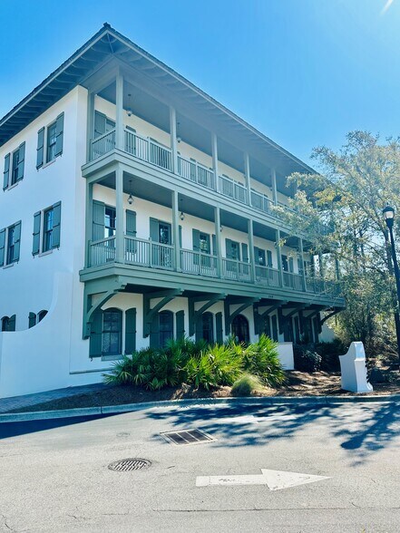 More Photos Of 249 Mack Bayou Loop, Santa Rosa Beach Medical For Sale