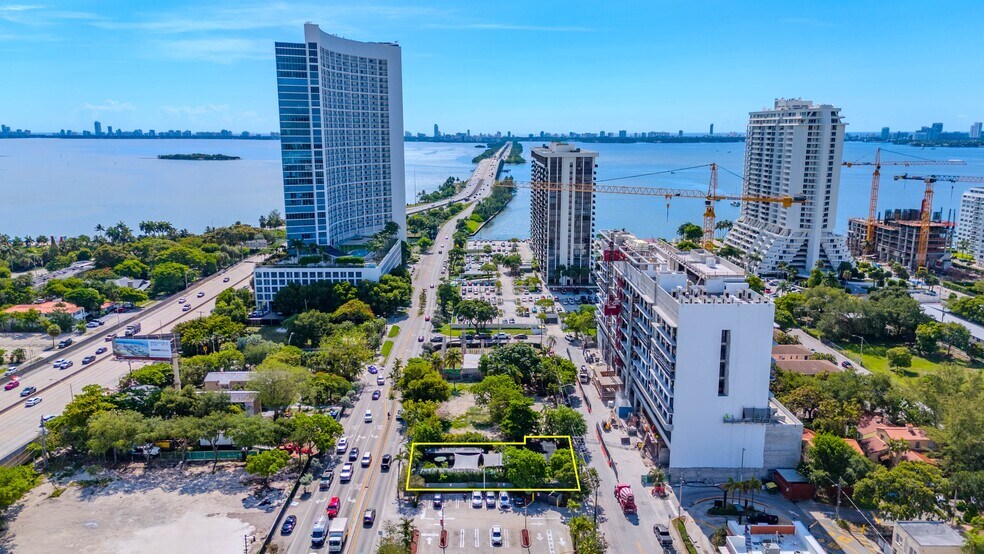 More Photos Of 400 NE 36th St, Miami Land For Lease
