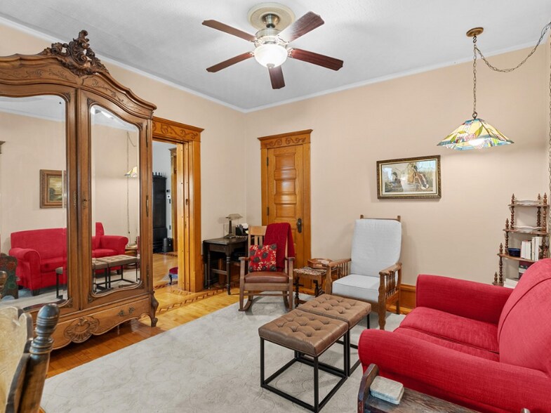 More Photos Of 908 Michigan St, Sturgeon Bay Hospitality For Sale