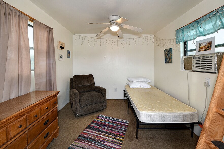 More Photos Of 2751 N Soldier Trl, Tucson Specialty For Sale