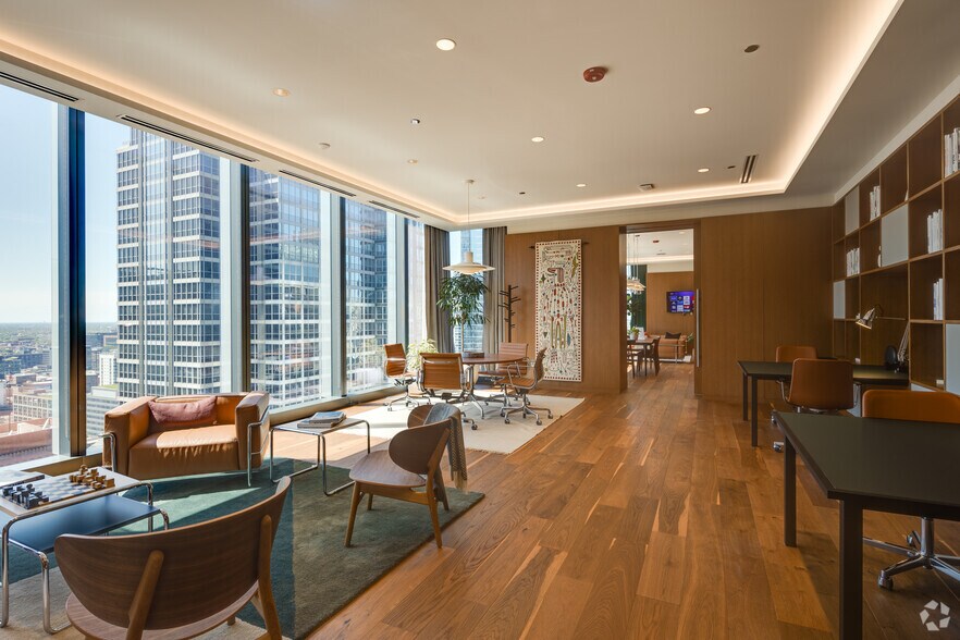 More Photos Of 110 N Wacker Dr, Chicago Coworking Space