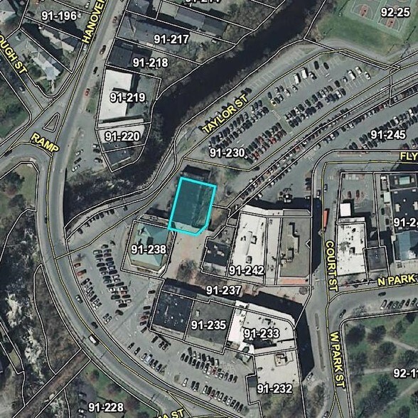 More Photos Of 39 Hanover St, Lebanon Office For Lease