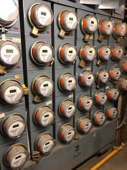 More Photos Of 376-380 McLean Ave, Yonkers Apartments For Sale