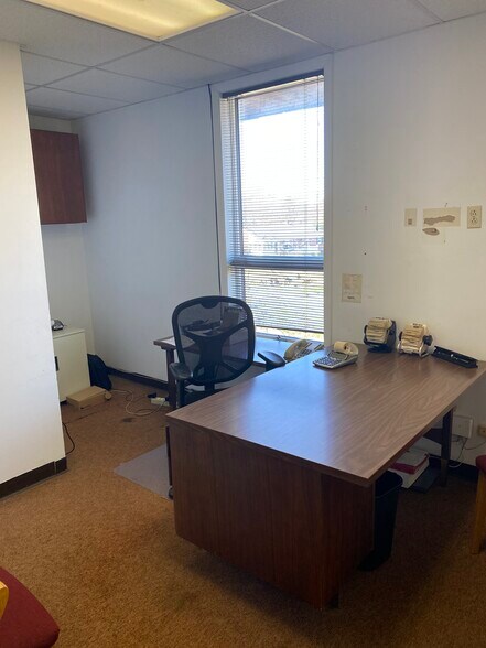 More Photos Of 3712 S Main St, Blacksburg Loft Creative Space For Sale