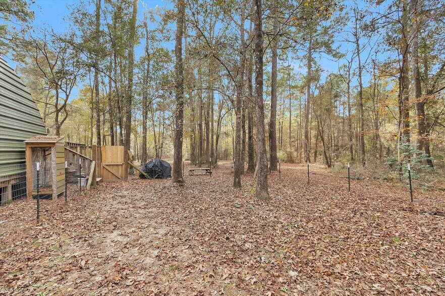 More Photos Of 215 FM 2929 Rd, Huntsville Land For Sale