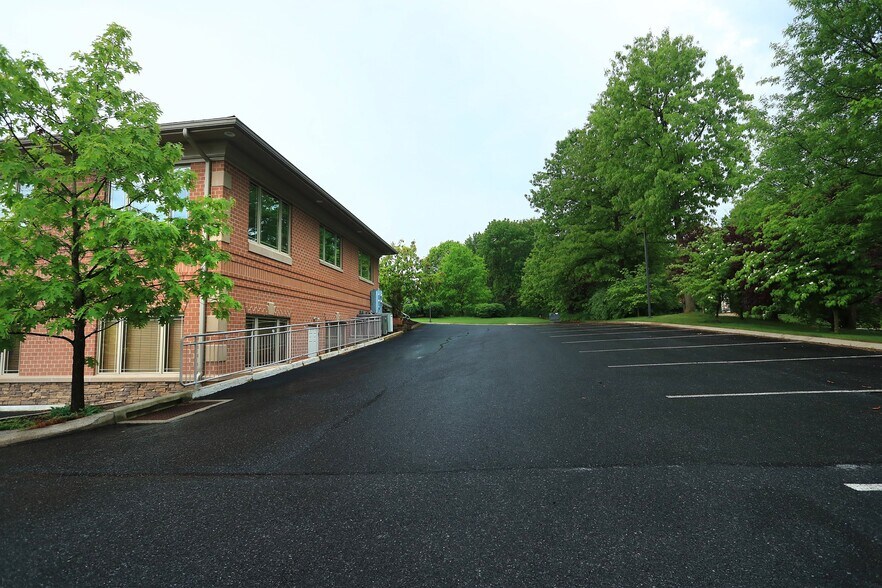 More Photos Of 2160 Sandy Dr, State College Medical For Sale