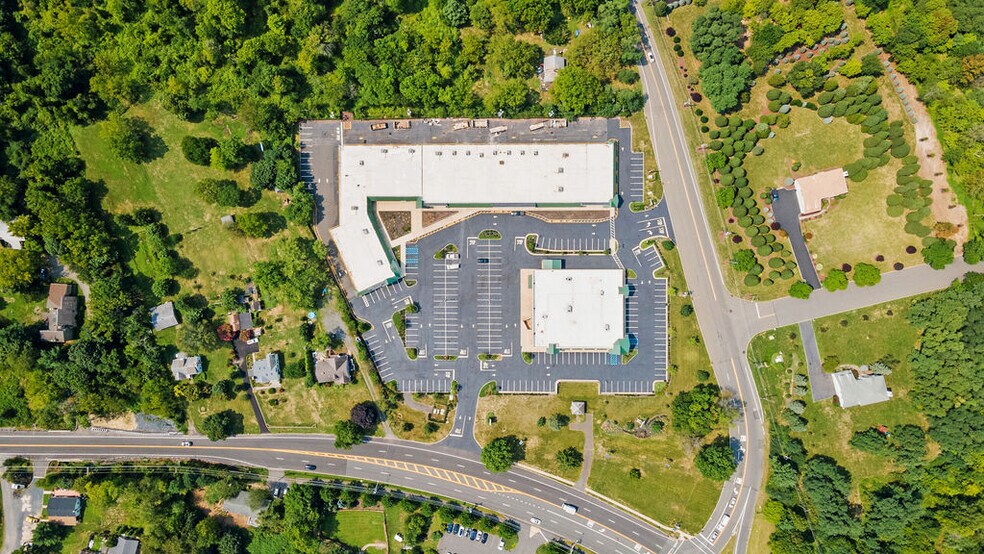 More Photos Of 3885 Route 27, Princeton Unknown For Lease