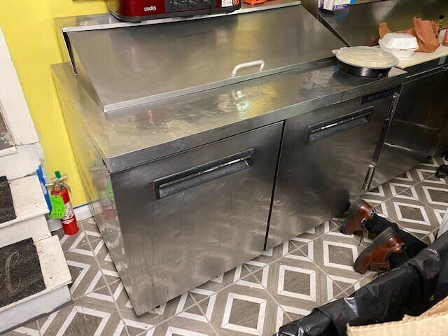 More Photos Of 122 N Main St, Norwich Storefront Retail Residential For Lease