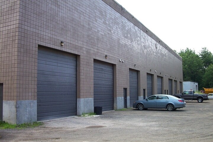 More Photos Of 25 Sullivan Rd, Billerica Flex For Lease
