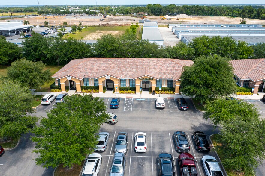 More Photos Of 17323 Pagonia Dr, Clermont Unknown For Lease