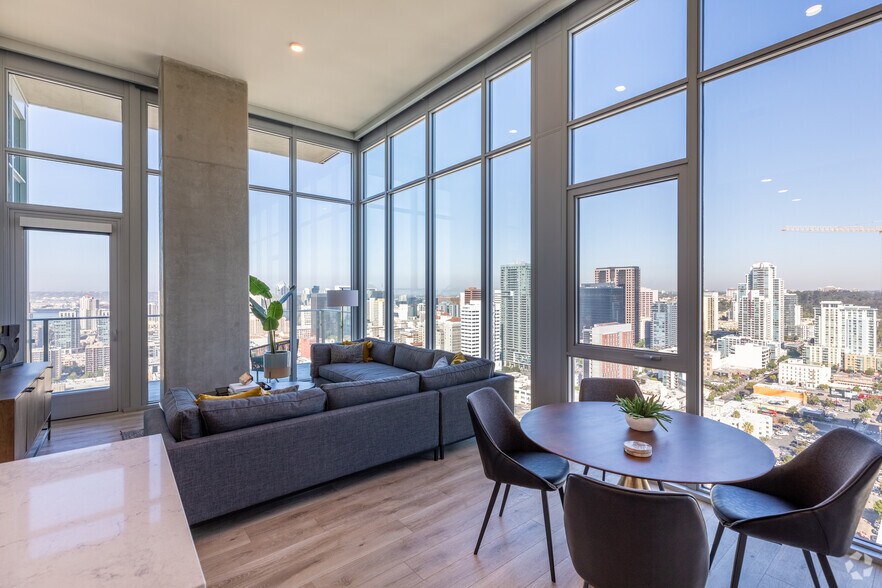 More Photos Of 601 11th Ave, San Diego Apartments For Lease