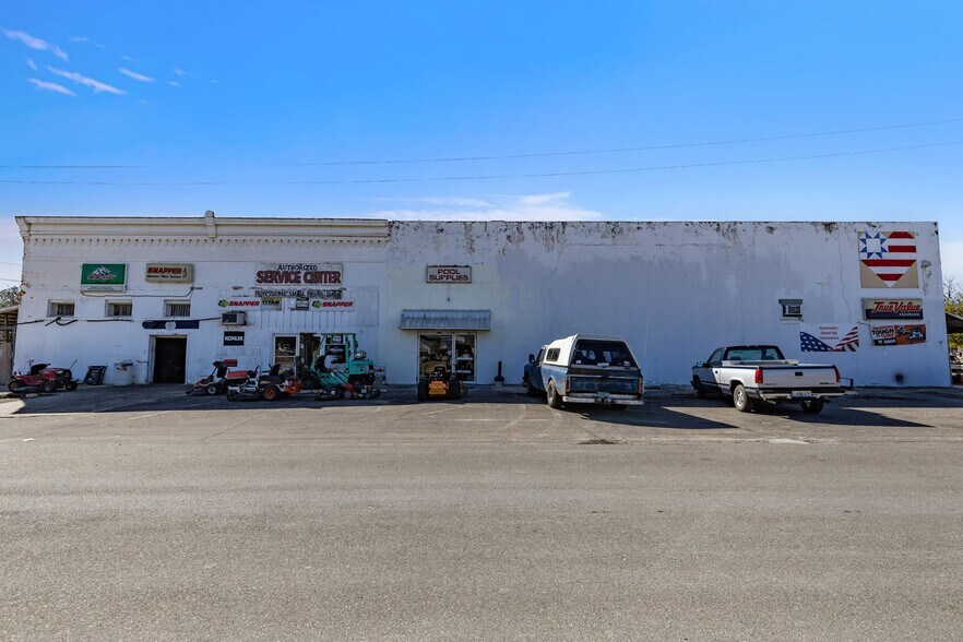 More Photos Of 5 S Main St, High Springs Freestanding For Sale