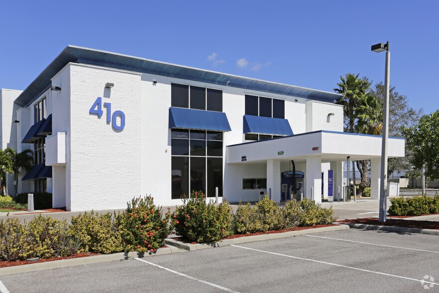 More Photos Of 410 W Cortez Rd, Bradenton Medical For Sale