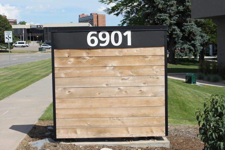 More Photos Of 6901 S Yosemite St, Englewood Office For Sale