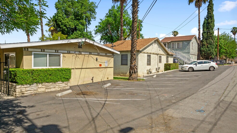 More Photos Of 4545-4581 Main St, Riverside Apartments For Sale