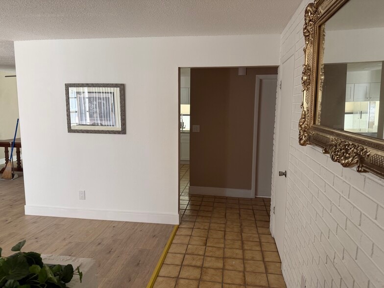 More Photos Of 35 Harbor Woods Cir, Safety Harbor Specialty For Sale