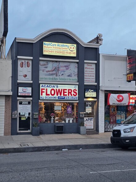 Primary Photo Of 10243 Sepulveda Blvd, Mission Hills Office For Sale